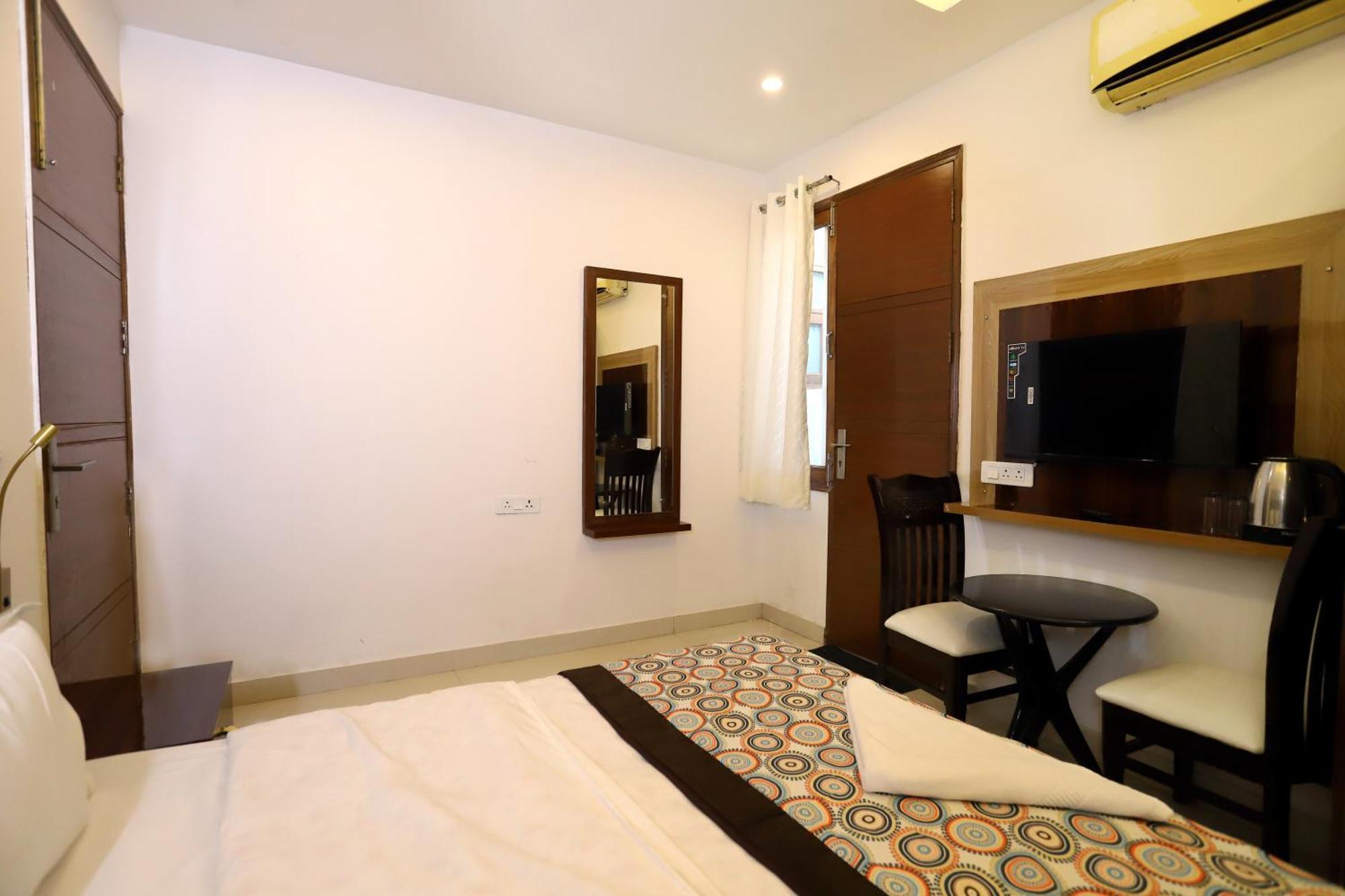 Vrindavan Guest House New Delhi Eksteriør billede